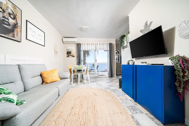 Panoramic Seaview Stay | Pool, Balcony & Solarium - Torrevieja