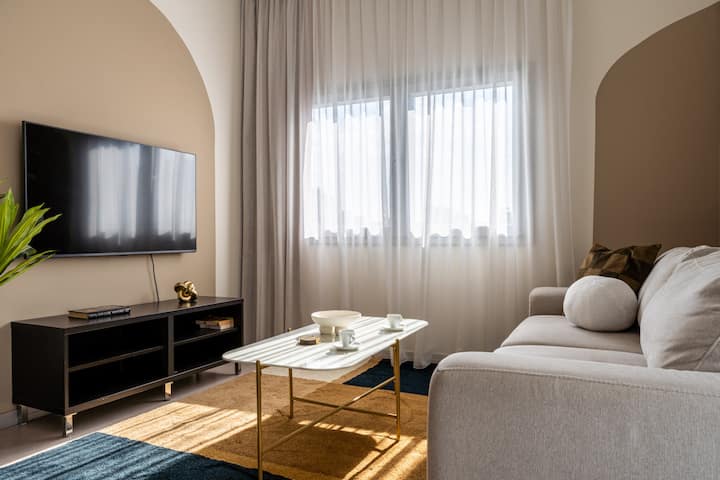 2-br & Balcony 302 In Nicosia By Local Host Living - Nicosia