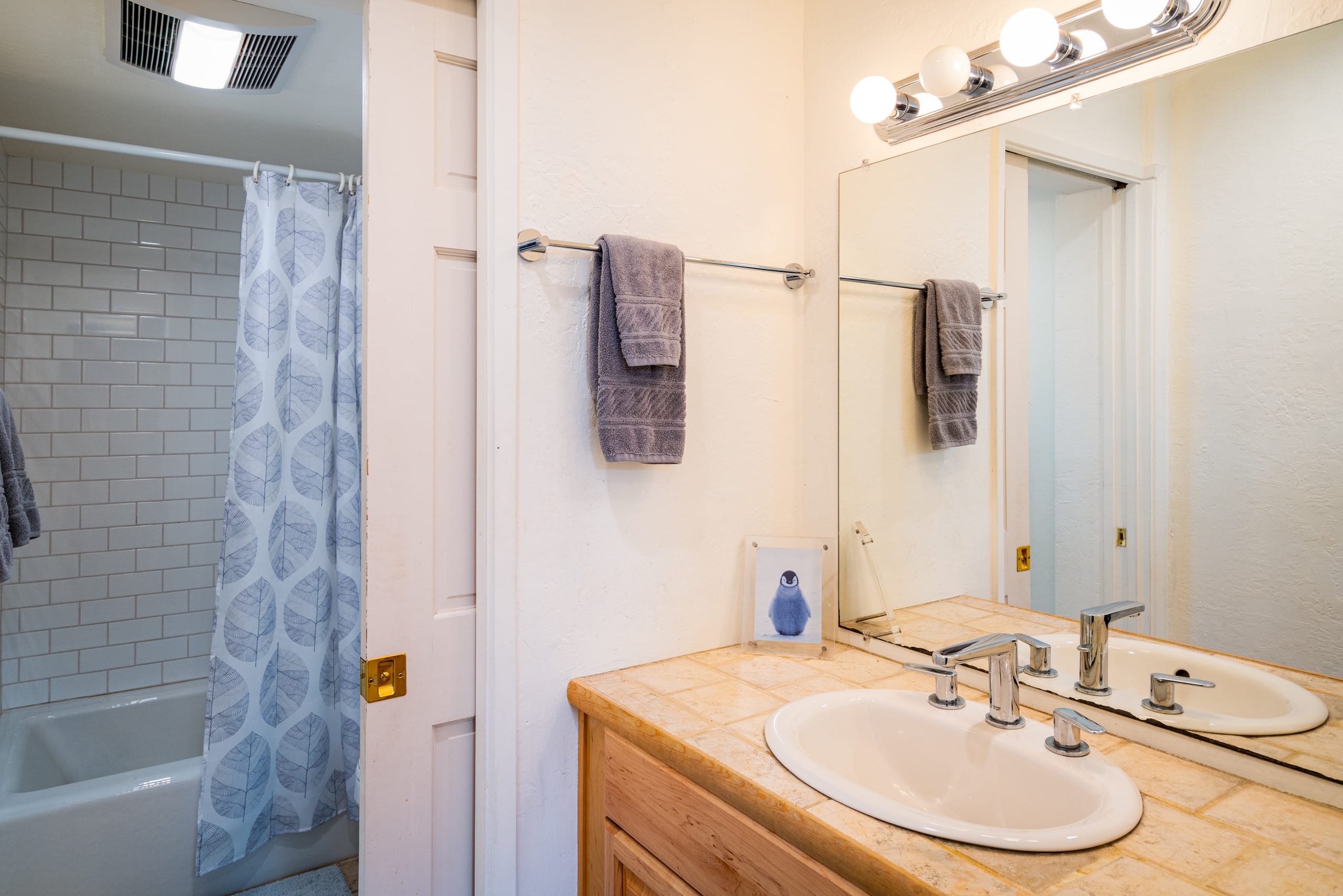 Alpine Meadows Ski & Hike Retreat, Sleeps 6 - Photo 18