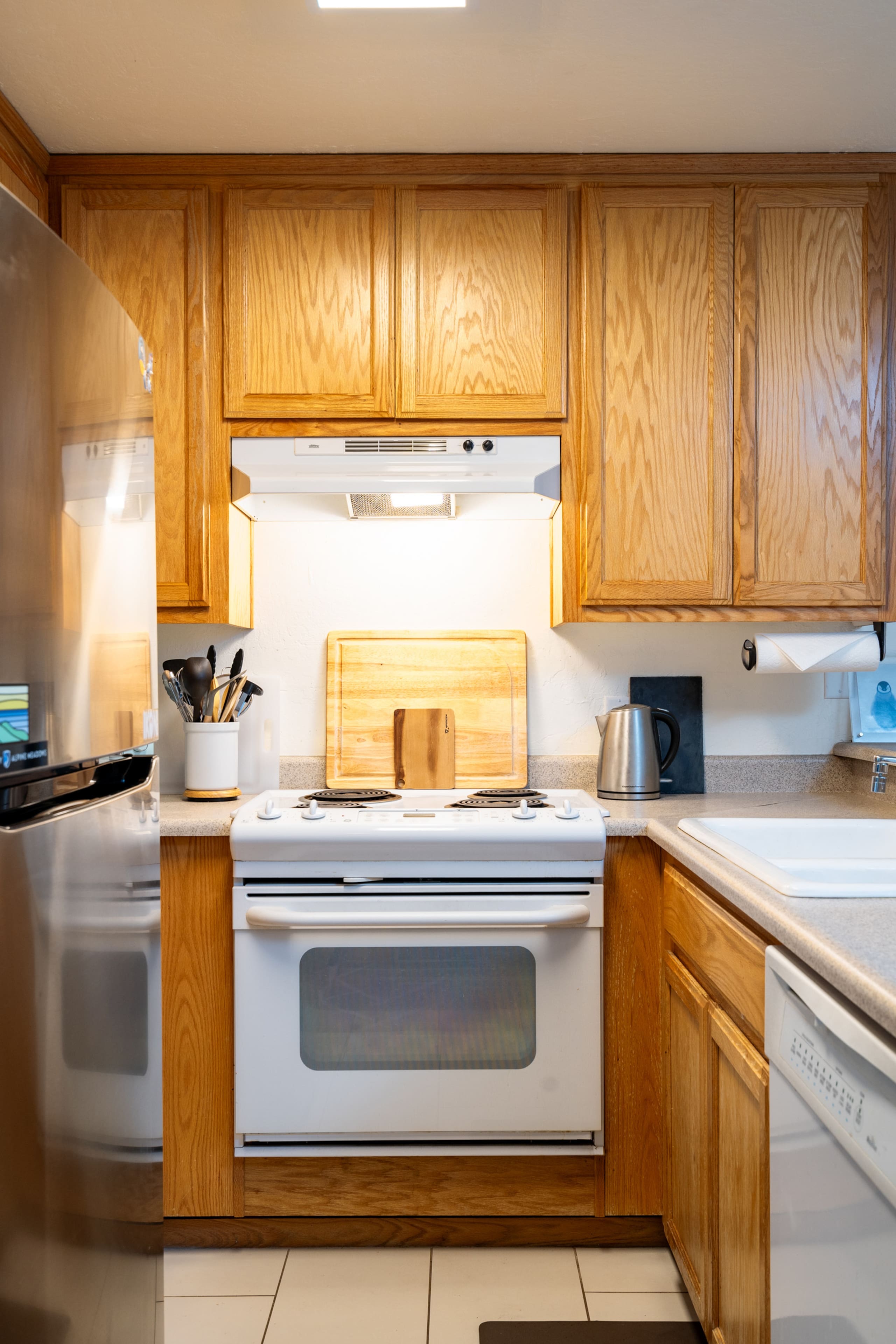 Alpine Meadows Ski & Hike Retreat, Sleeps 6 - Photo 11