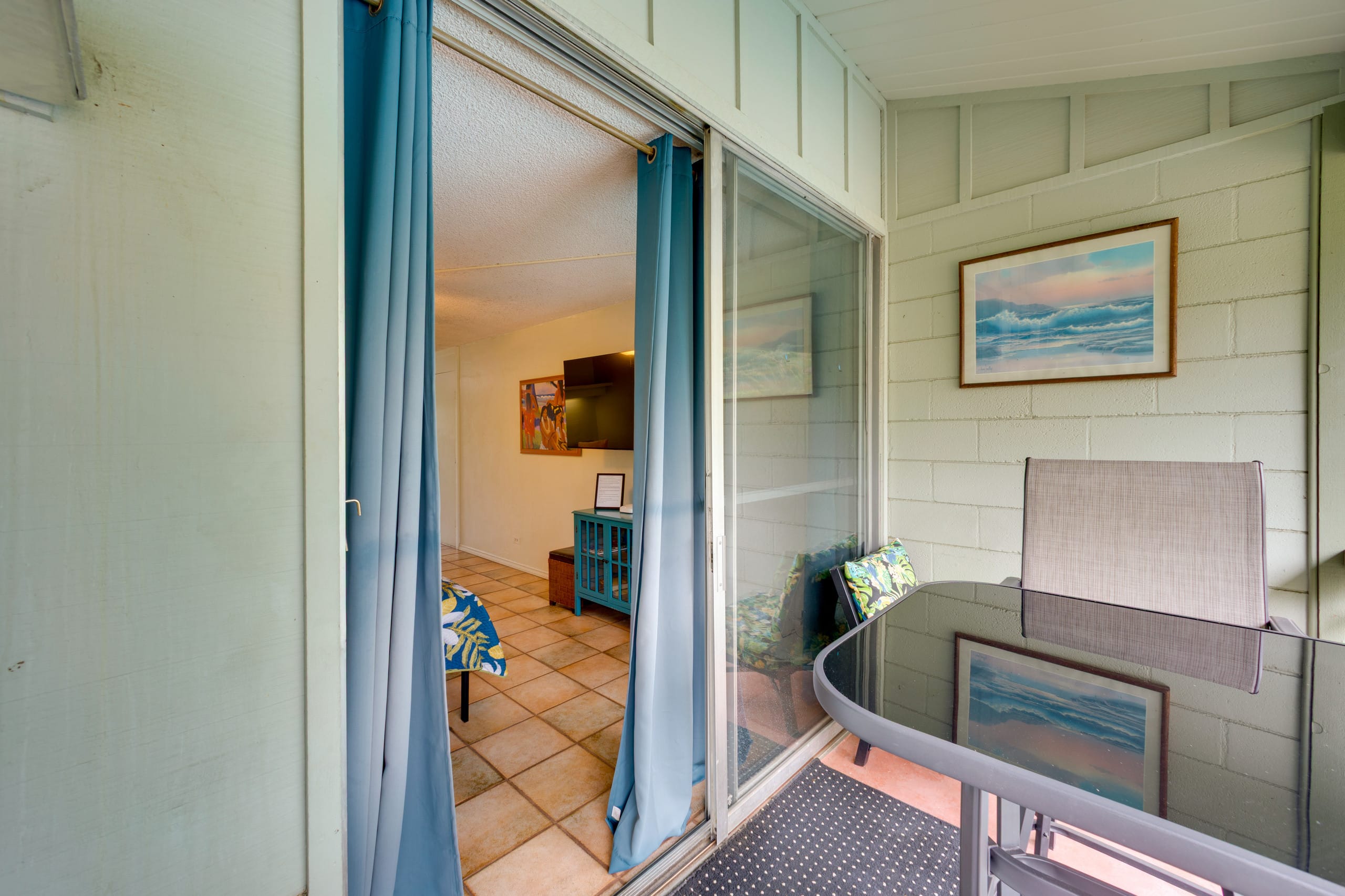 Walk to Waves! Islander's Escape on the Kona Coast - Image 9