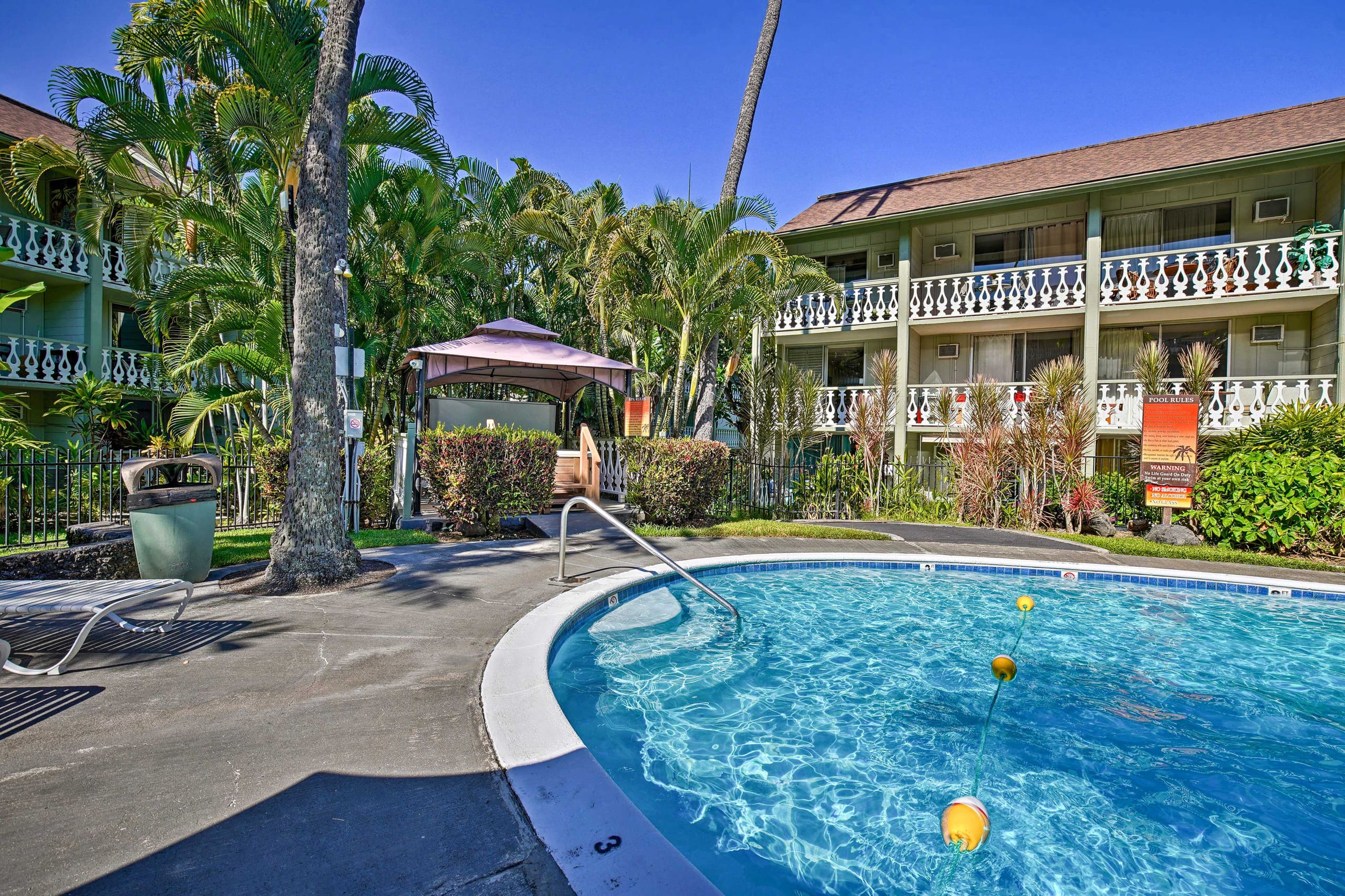 Kona Beach Retreat Steps to Ocean: Soak & Stroll! - Image 23