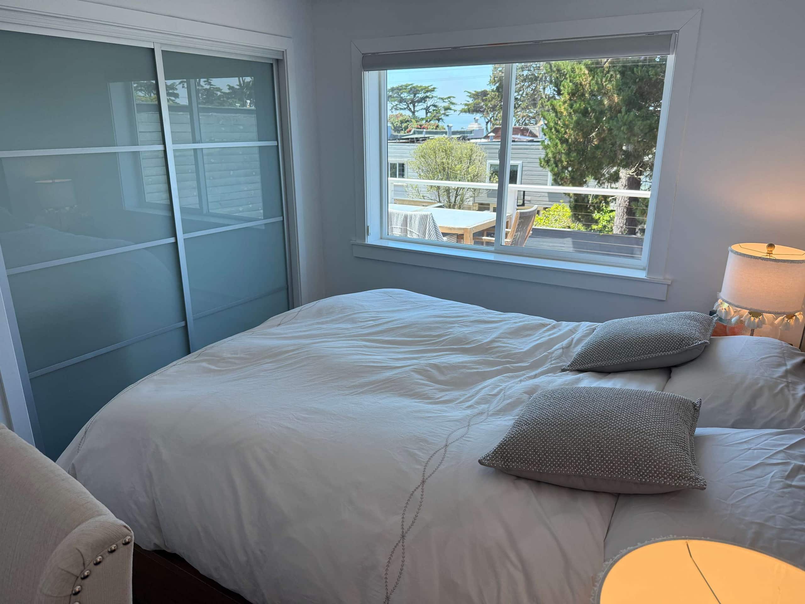 Home in San Francisco · ★4.89 · 2 bedrooms · 3 beds · 1 bath - Image 11