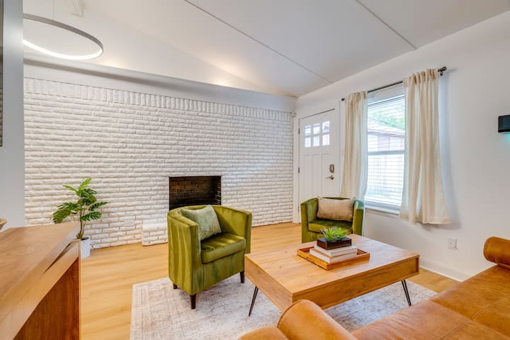 1 Mi To Campus! Creekside Austin Home W/ Game Room - Austin, TX