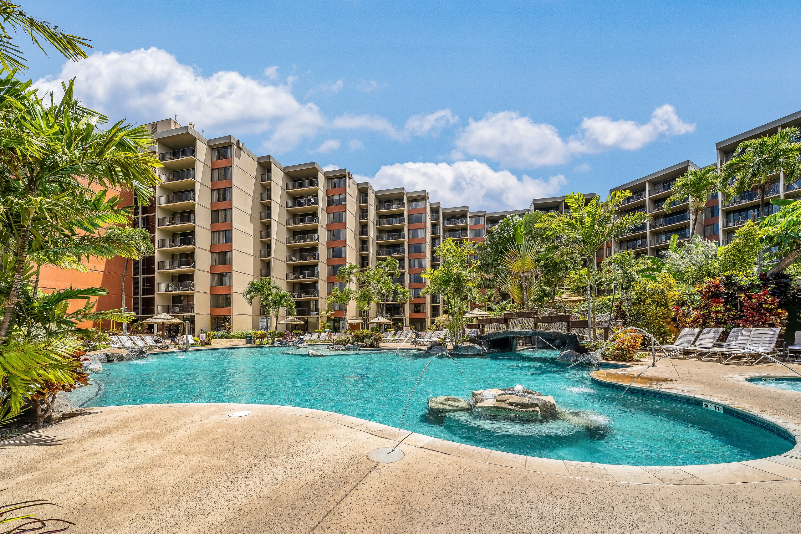 Condo in Lahaina · ★5.0 · 2 bedrooms · 3 beds · 2 baths - Image 37