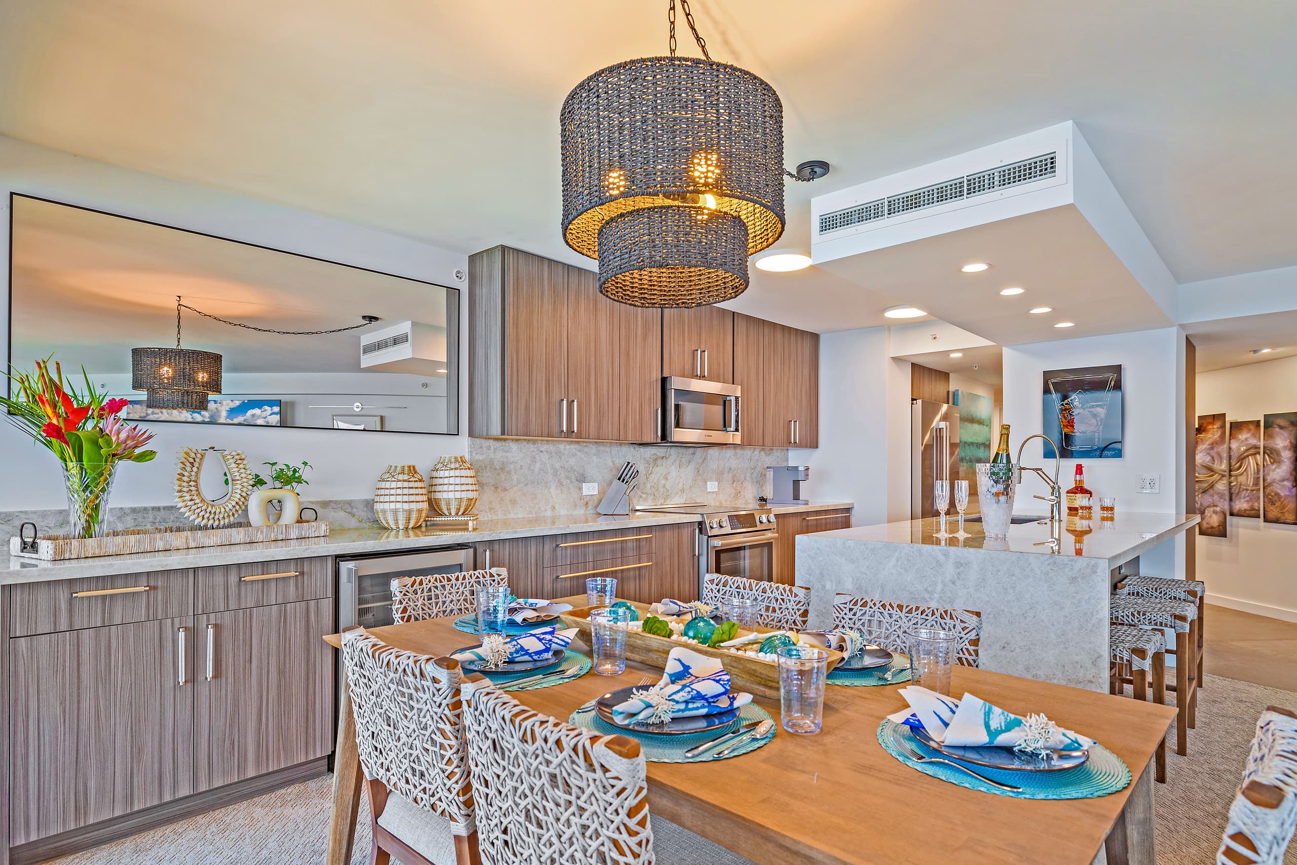 Condo in Lahaina · ★5.0 · 2 bedrooms · 3 beds · 2 baths - Image 13