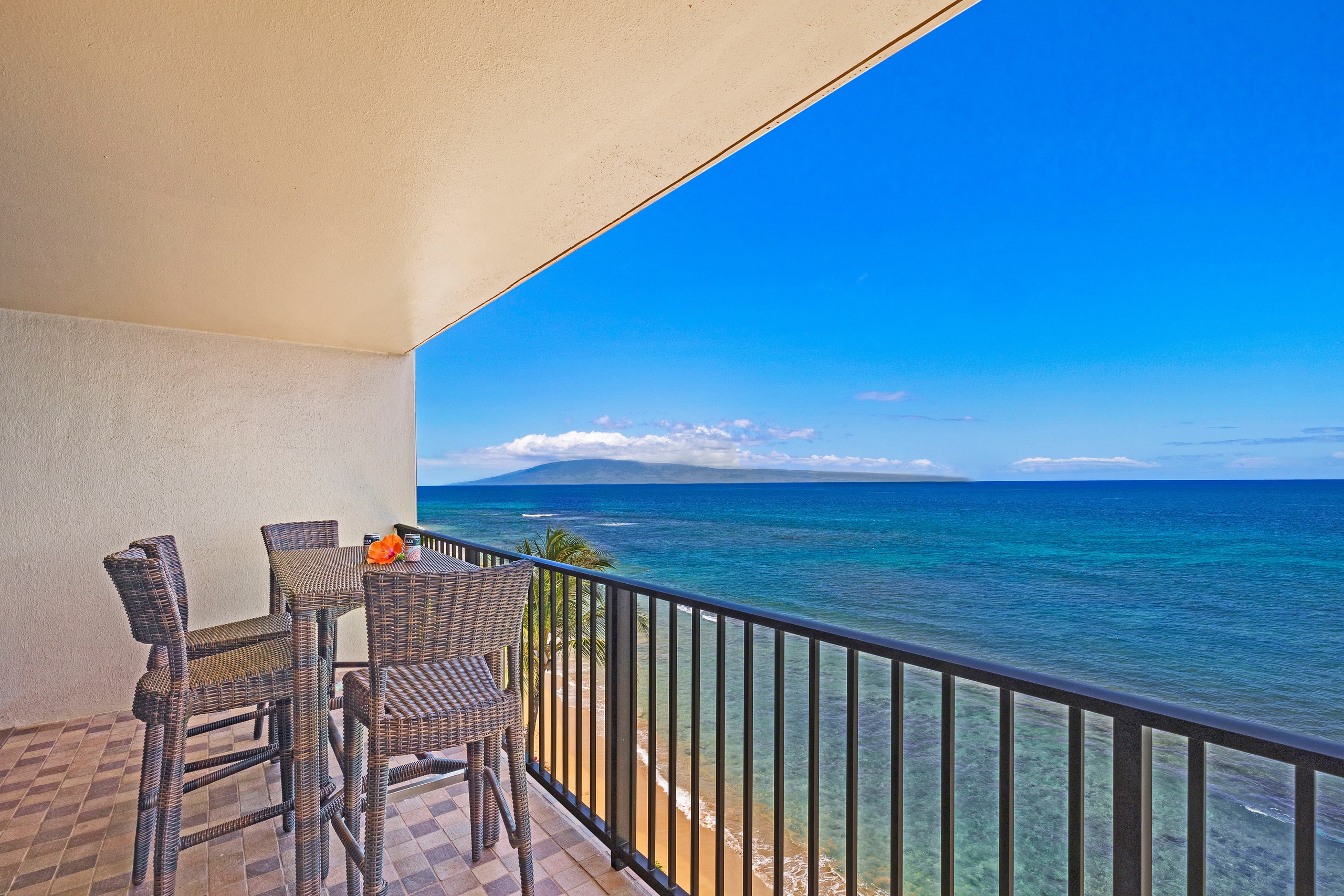 Condo in Lahaina · ★5.0 · 2 bedrooms · 3 beds · 2 baths - Image 33