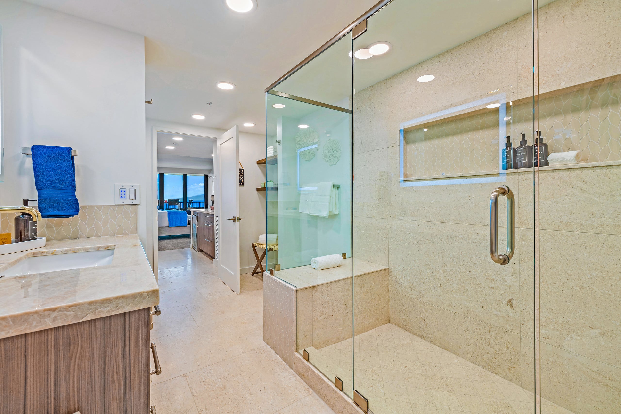 Condo in Lahaina · ★5.0 · 2 bedrooms · 3 beds · 2 baths - Image 26