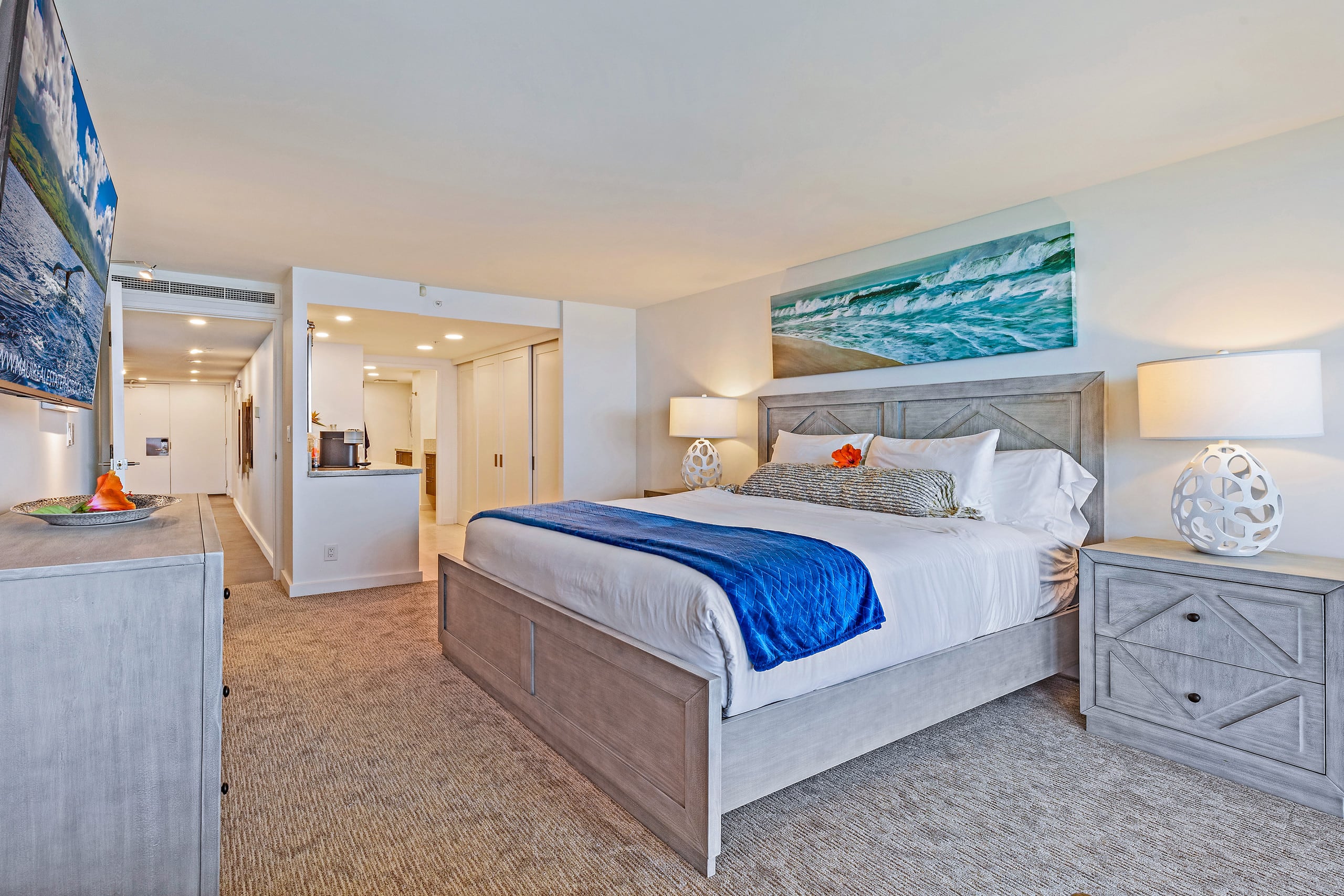 Condo in Lahaina · ★5.0 · 2 bedrooms · 3 beds · 2 baths - Image 17