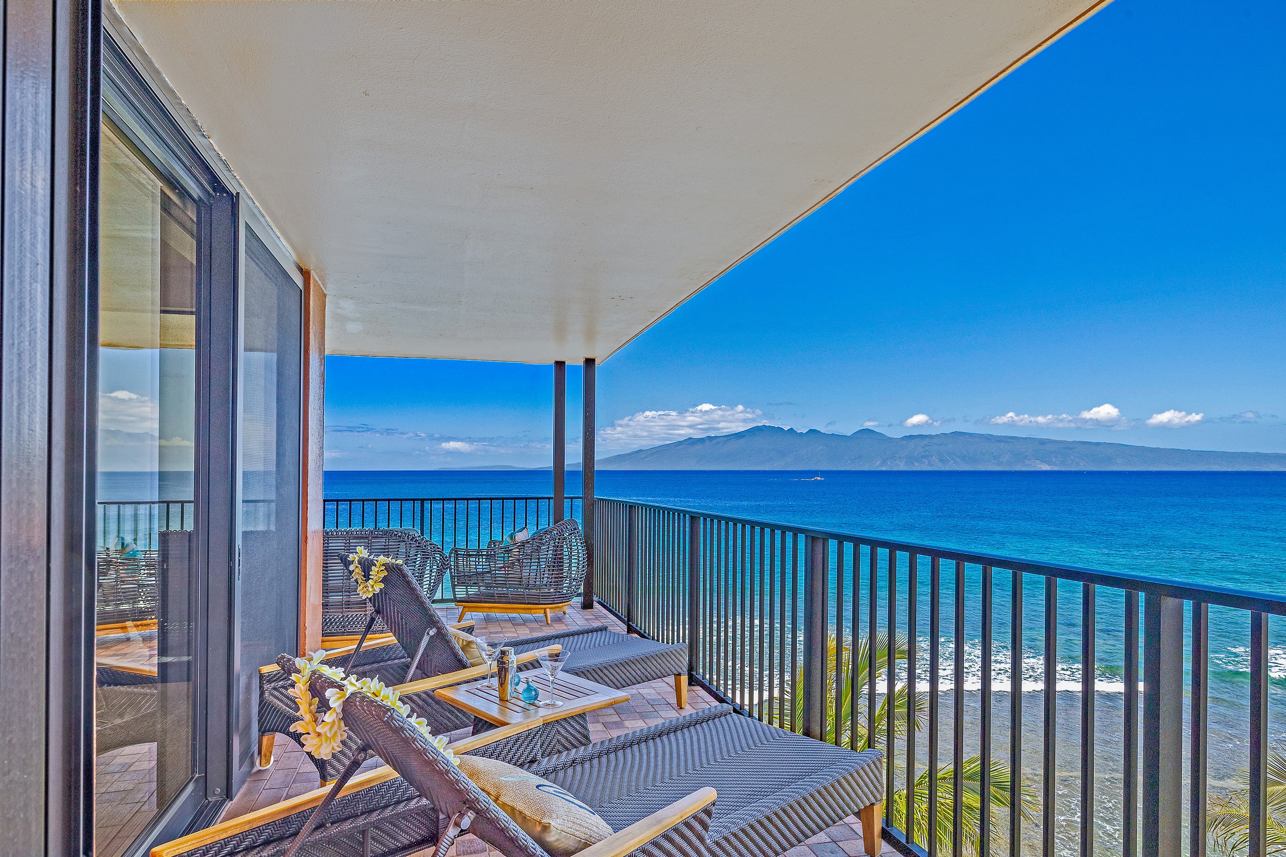 Condo in Lahaina · ★5.0 · 2 bedrooms · 3 beds · 2 baths - Image 34