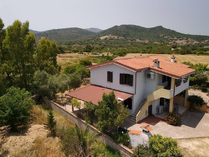 Villa La Dolce Teodoro – Near La Cinta And Center - San Teodoro, Sicily