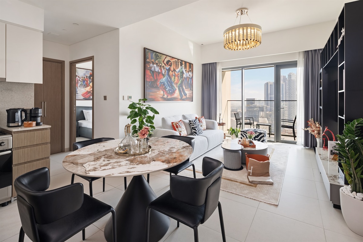 1-Bedroom Apartment · Burj Khalifa View · III 4