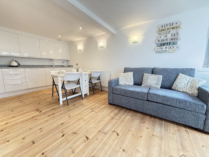 Penny's Place - St Ives