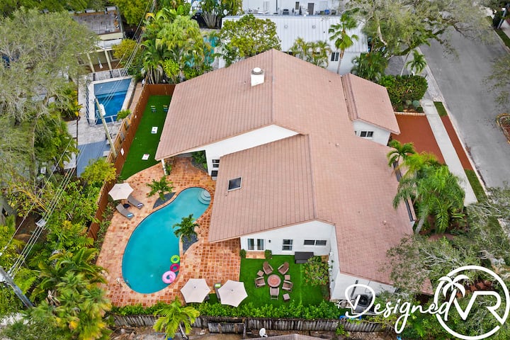 Villa W/pool, Firepit & Bbq - 好萊塢