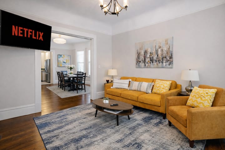 Spacious Victorian Home | Minutes To Sf - Oakland, CA