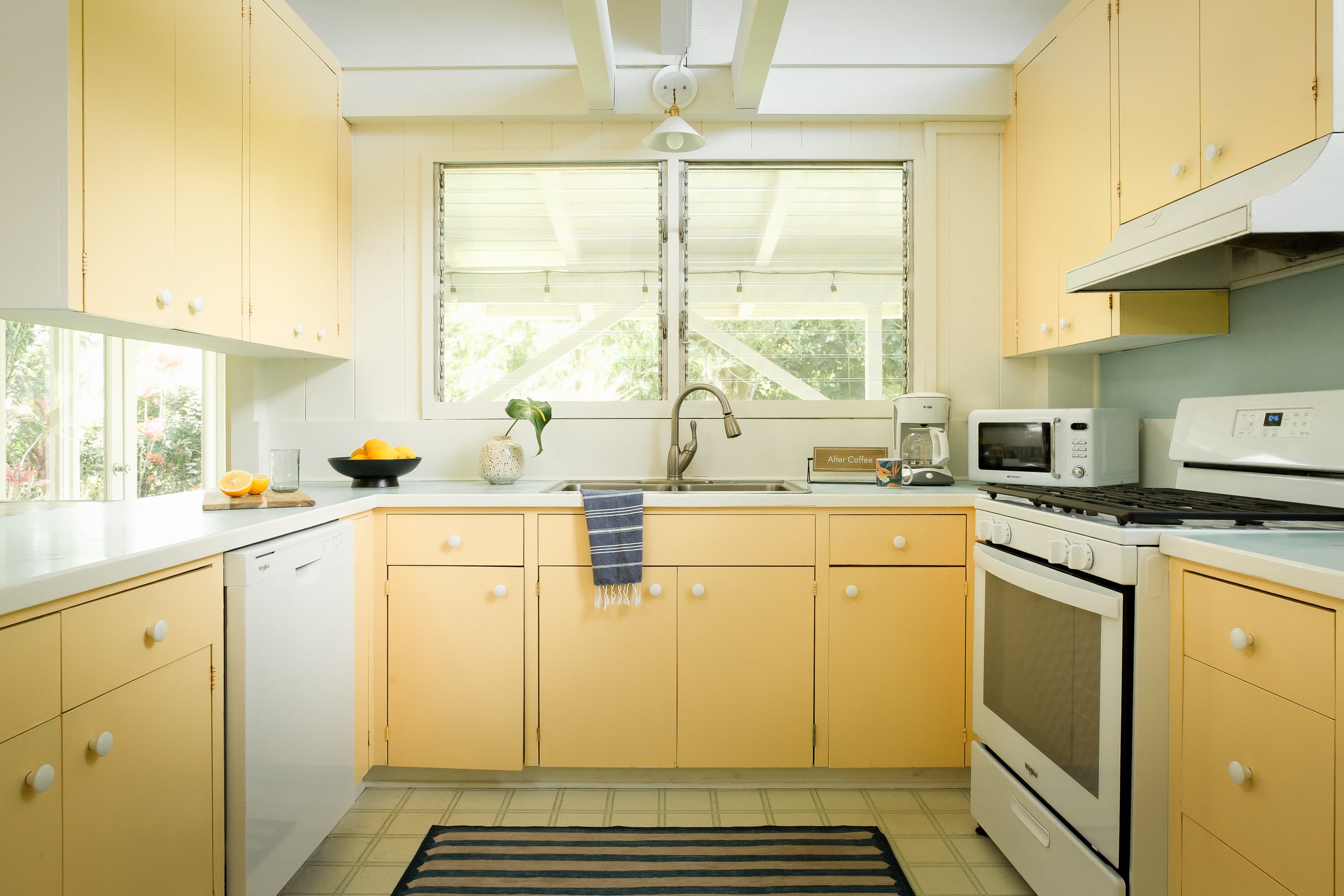 Home in Hanalei · ★4.86 · 2 bedrooms · 3 beds · 2 baths - Image 15