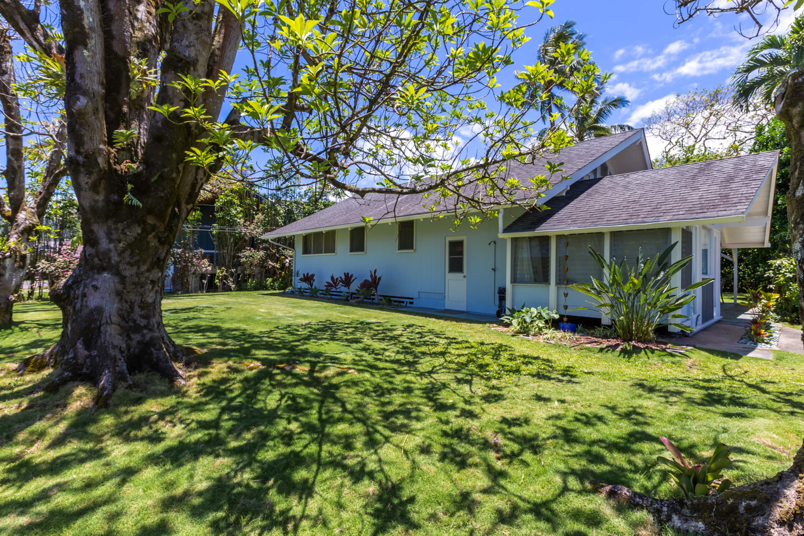 Home in Hanalei · ★4.86 · 2 bedrooms · 3 beds · 2 baths - Image 48