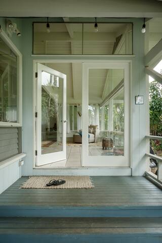 Ohana House with AC gallery image 5