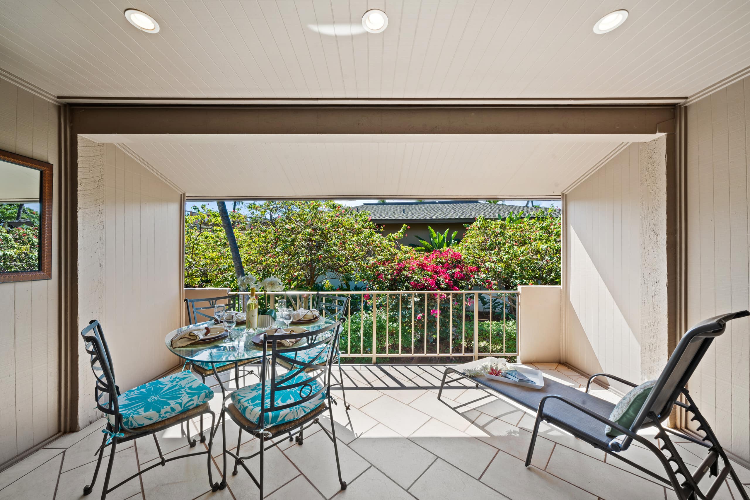Condo in Lahaina · ★5.0 · 1 bedroom · 1 bed · 1 bath - Image 11