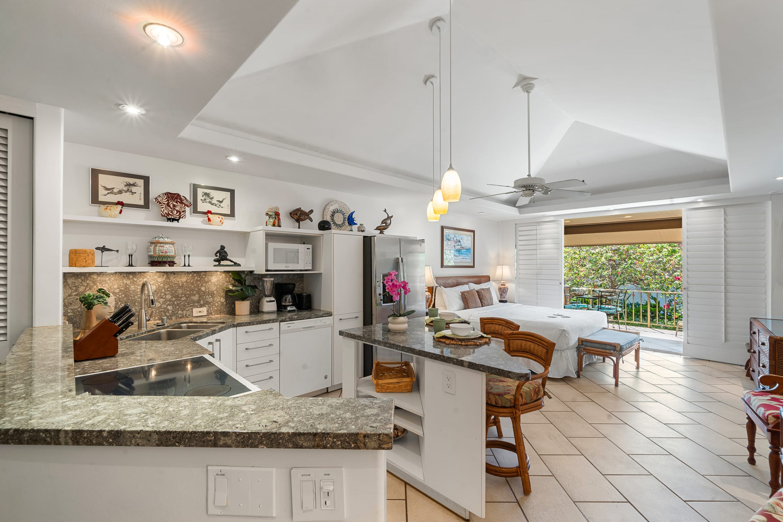Condo in Lahaina · ★5.0 · 1 bedroom · 1 bed · 1 bath - Image 27