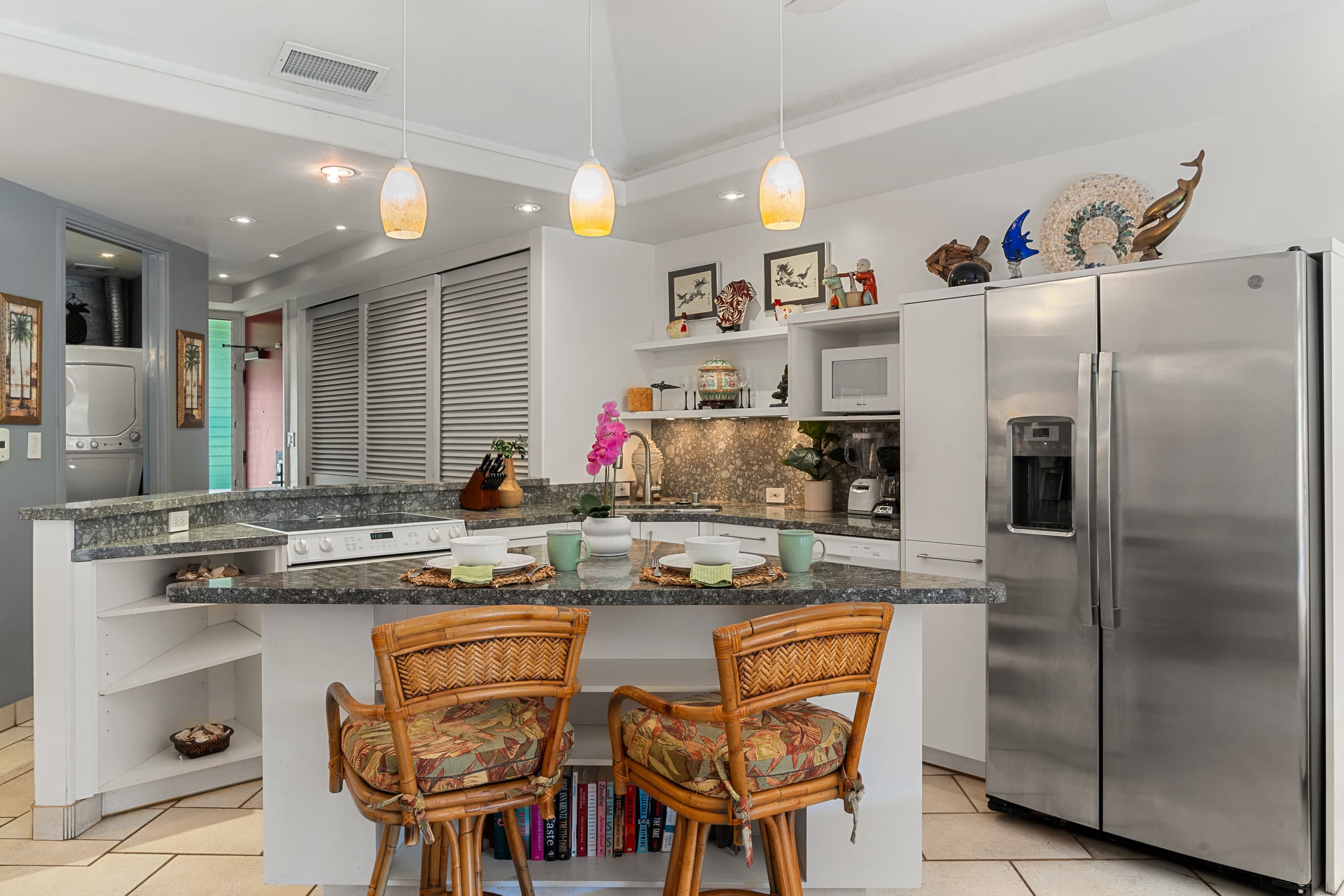 Condo in Lahaina · ★5.0 · 1 bedroom · 1 bed · 1 bath - Image 23