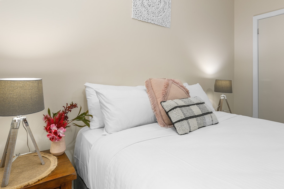 เตียงควีนไซส์