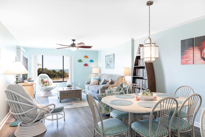 Point Emerald Villas B-204, Almost Oceanfront - Emerald Isle, NC