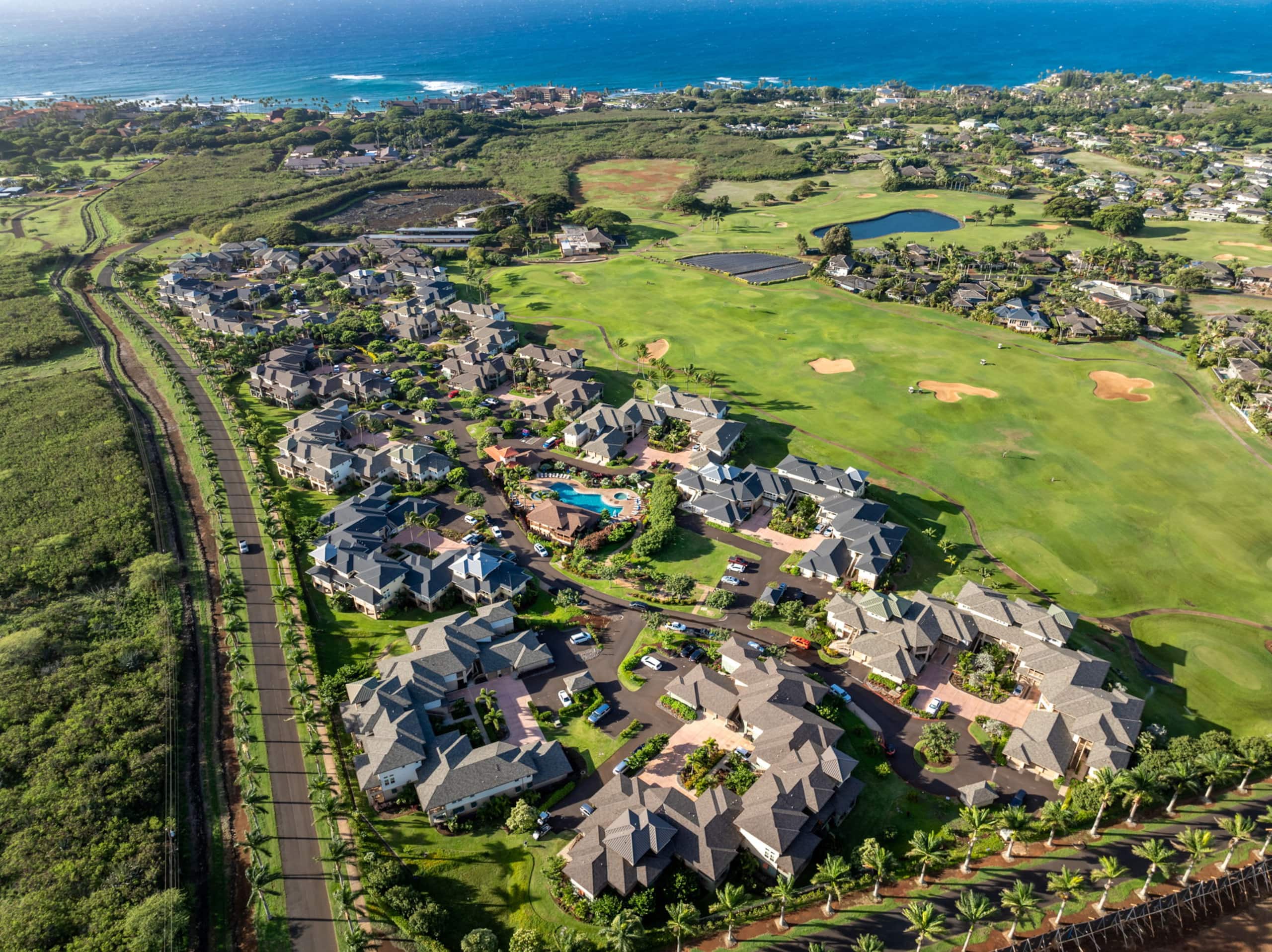 New Listing 3 Bedroom On The Golf Course. Pool / - Photo 31