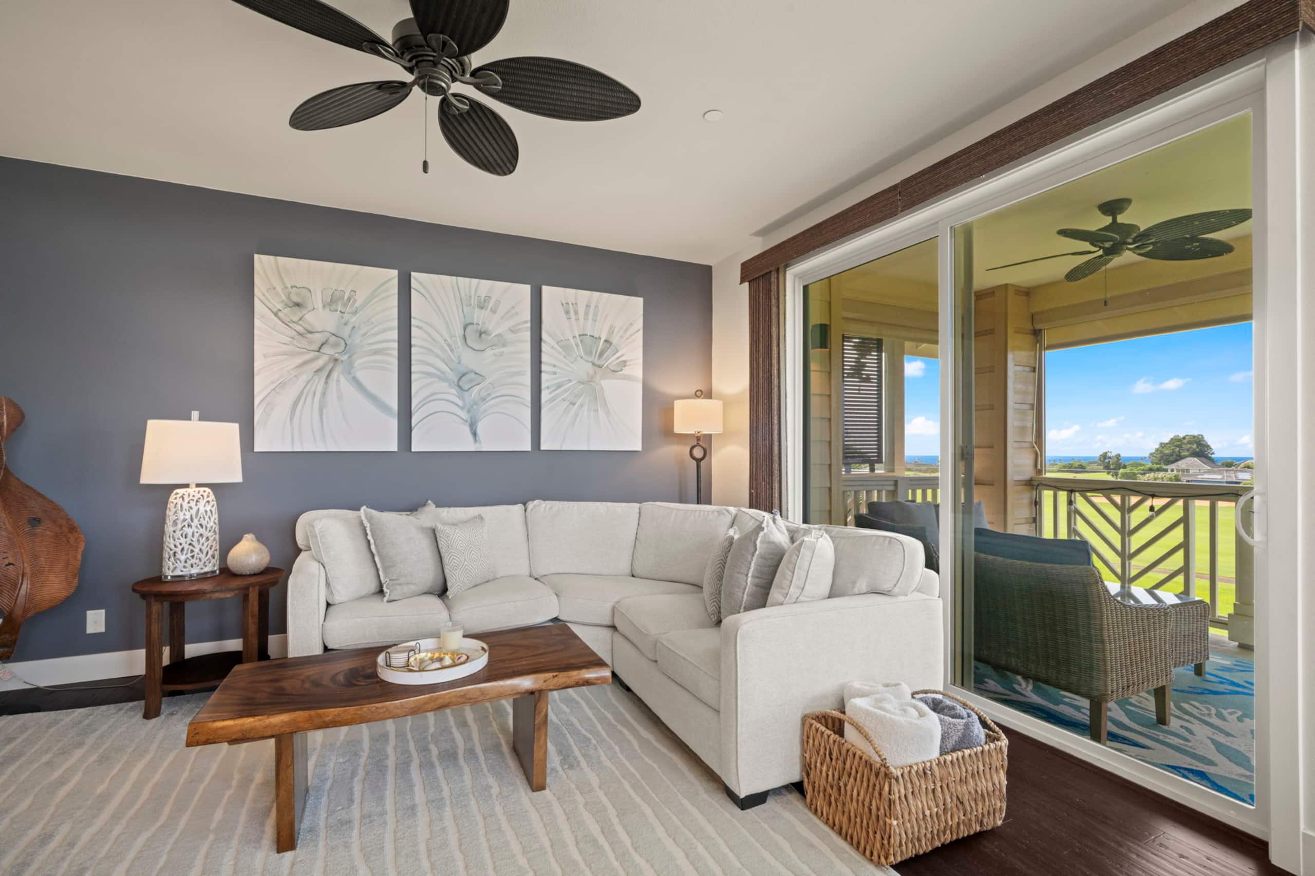New Listing 3 Bedroom On The Golf Course. Pool / - Photo 9