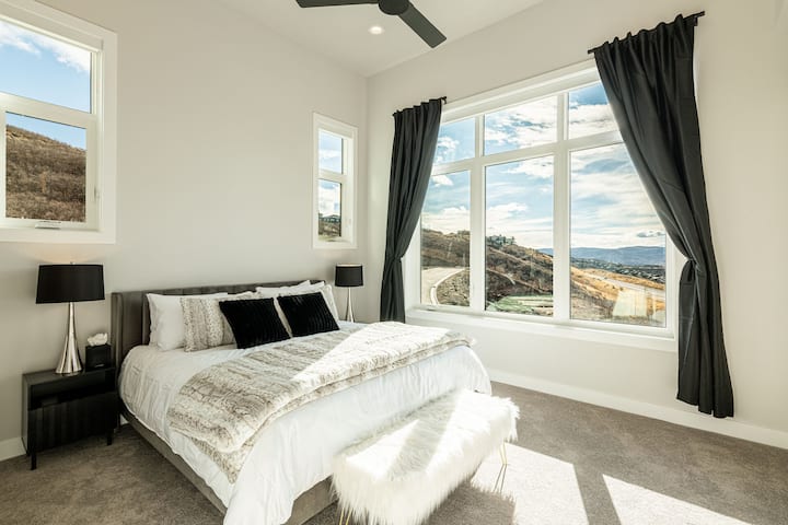 Spálňa 2 - manželská posteľ