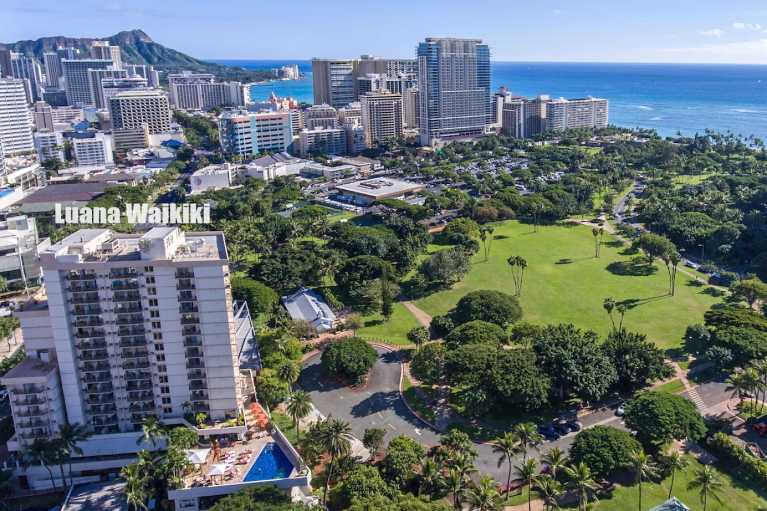 Hotel in Honolulu · ★4.5 · 3 bedrooms · 3 beds · 1 private bath - Image 36