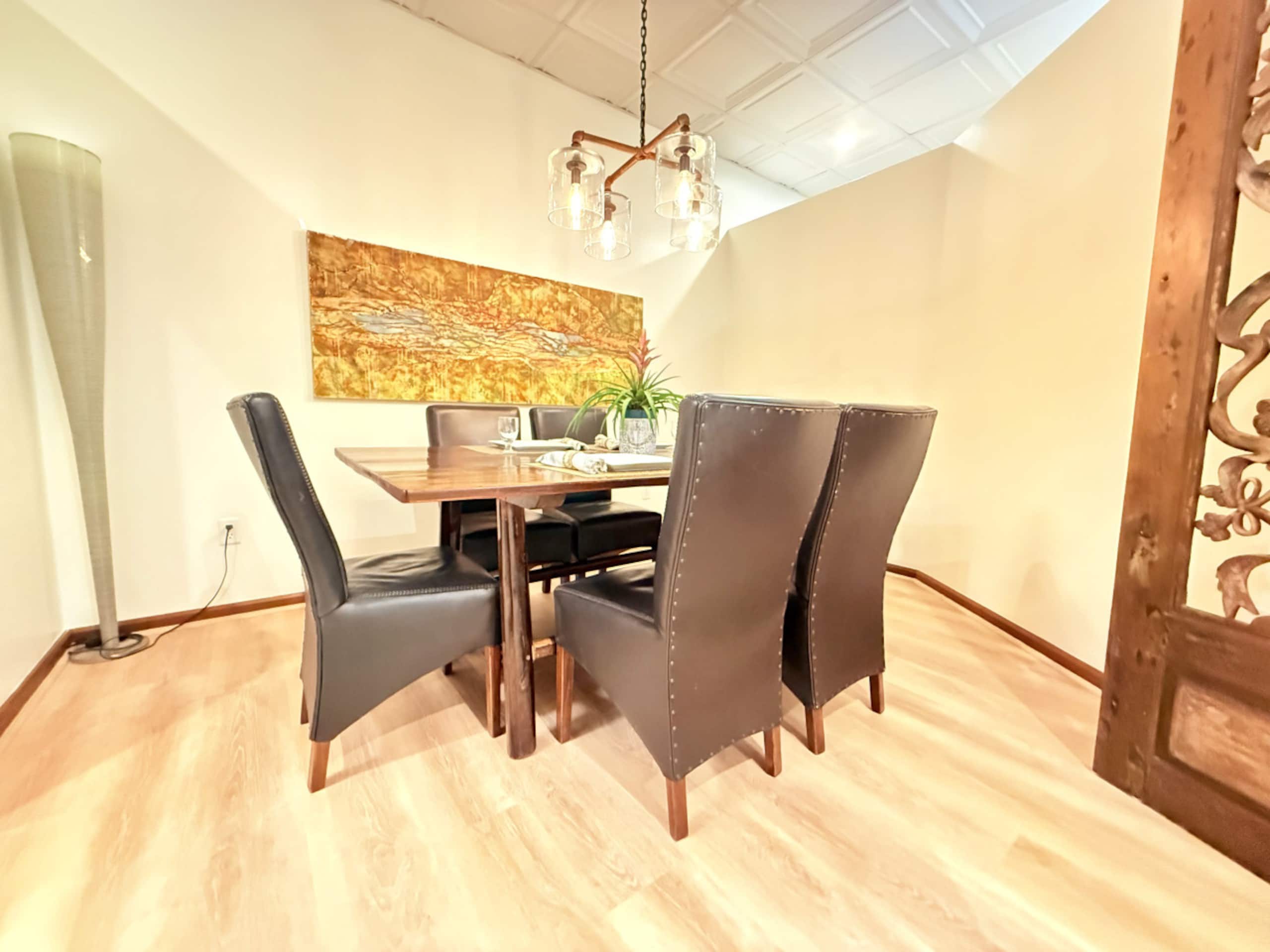 Hotel in Honolulu · ★4.5 · 3 bedrooms · 3 beds · 1 private bath - Image 9