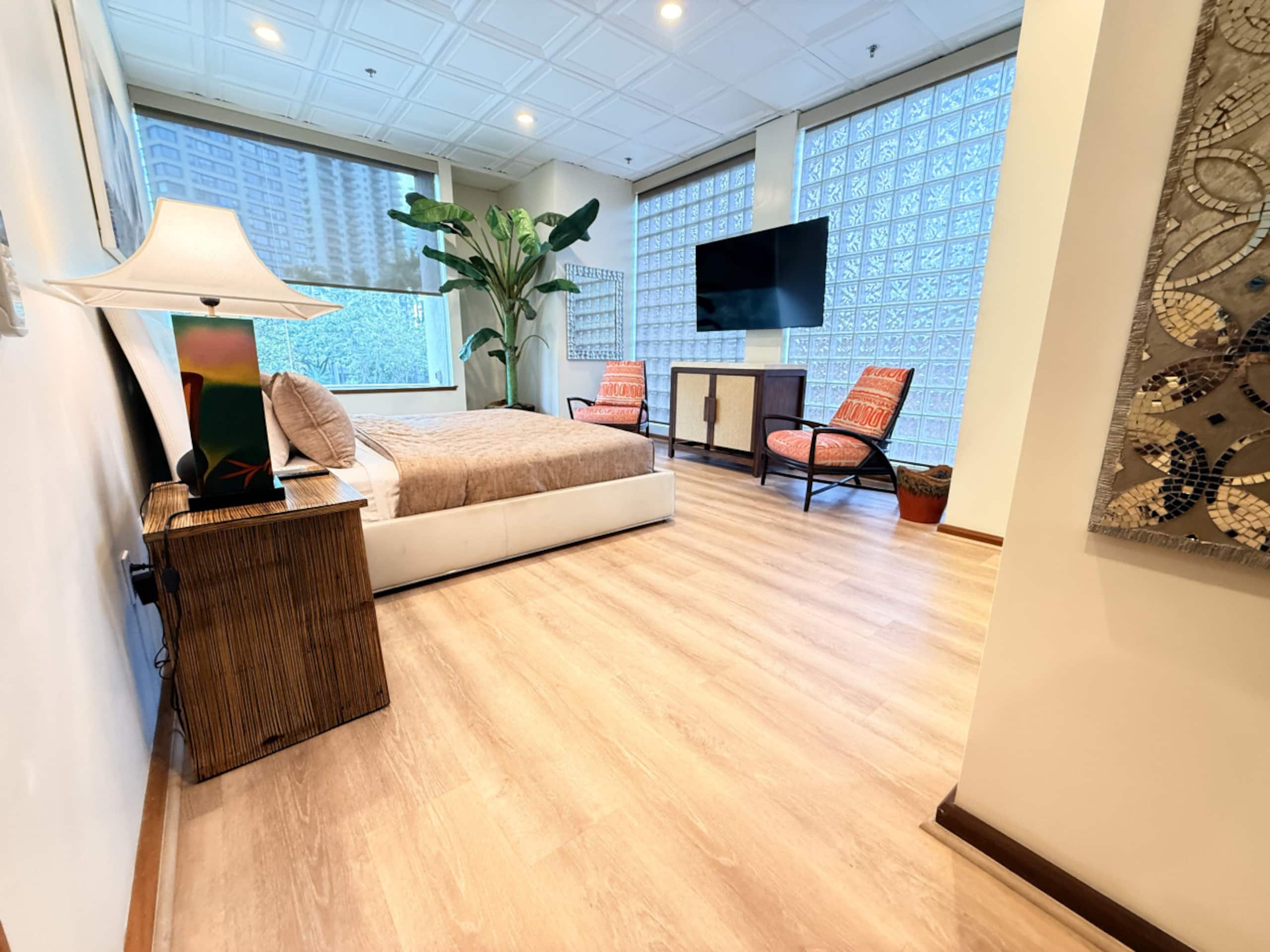 Hotel in Honolulu · ★4.5 · 3 bedrooms · 3 beds · 1 private bath - Image 11