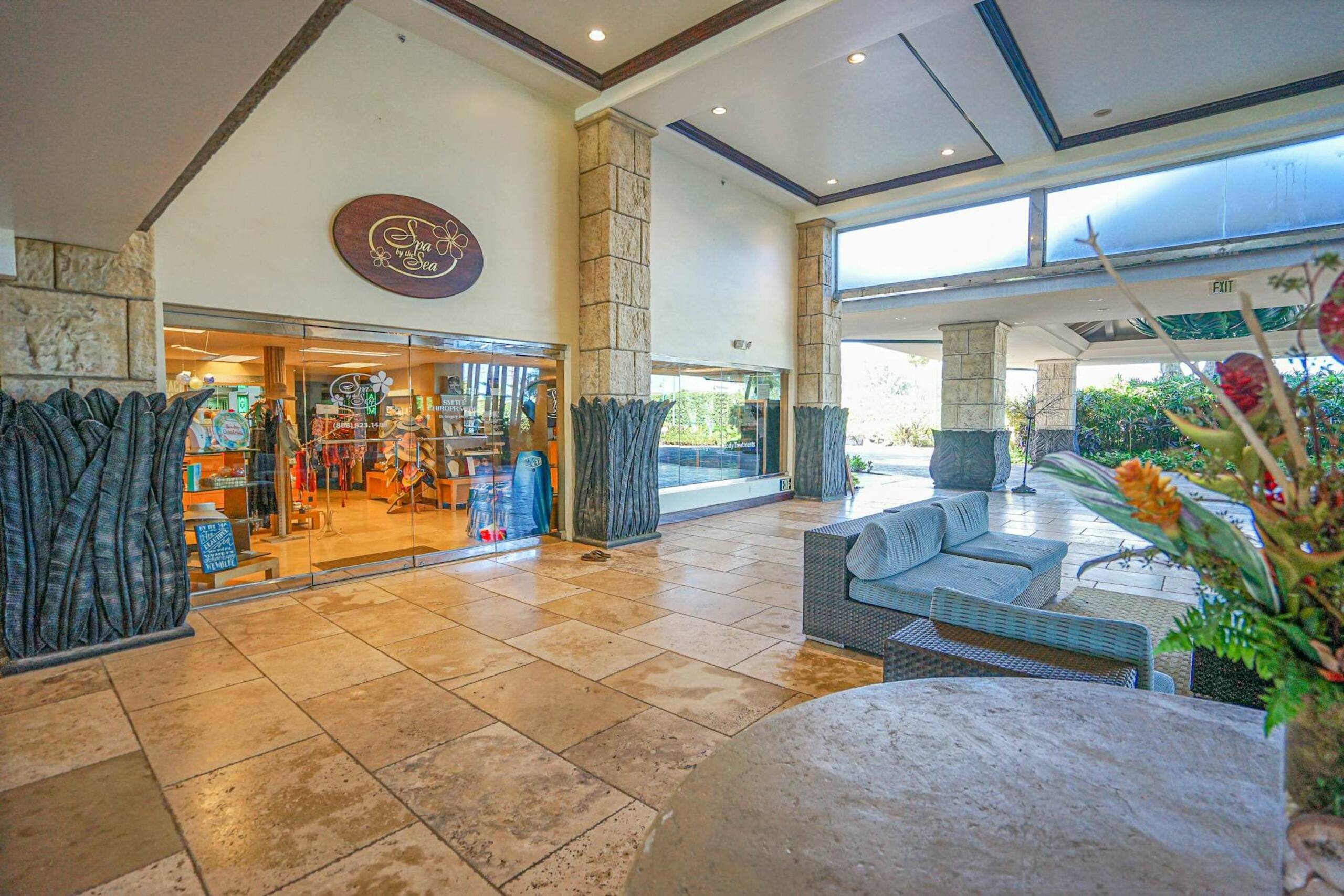 Condo in Kapaa · ★4.38 · 2 bedrooms · 3 beds · 3 private baths - Photo 34