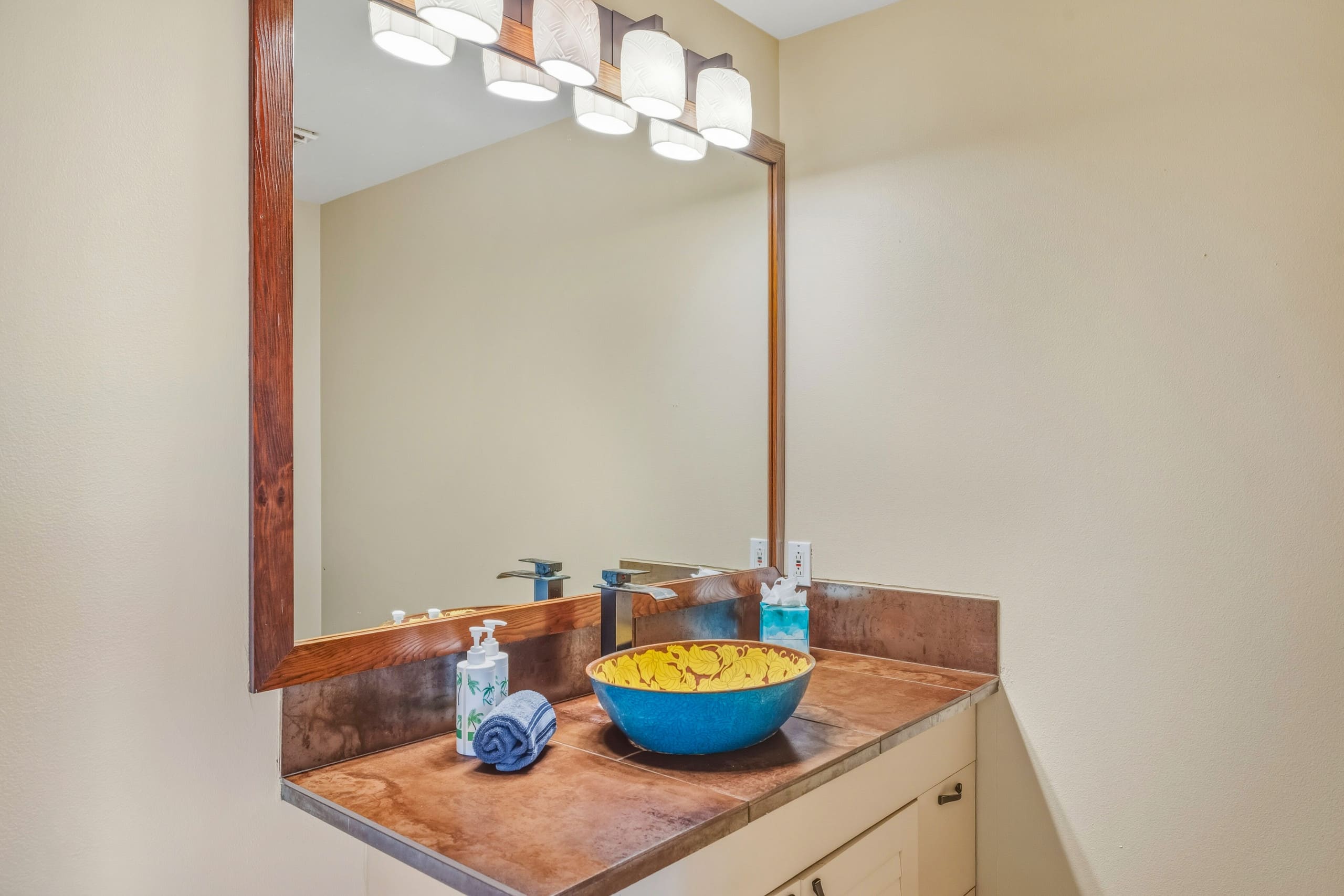 Home in Koloa · ★4.75 · 3 bedrooms · 5 beds · 2.5 baths - Image 11