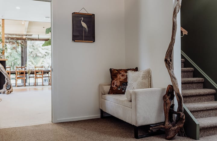 Enchanted - Private Wonderland (Sleeps 8) - Kumara