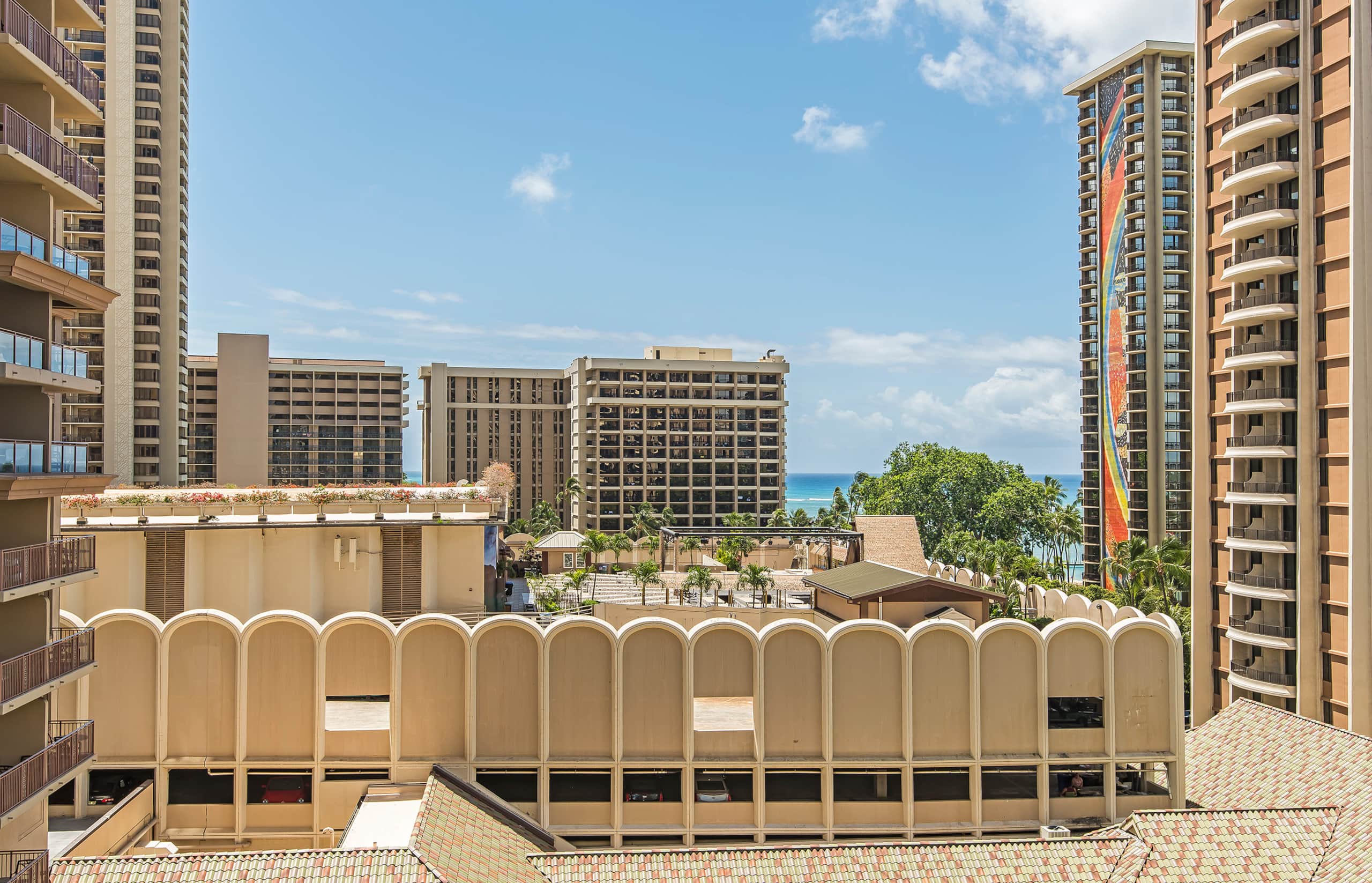 Ilikai Hotel City View Condo Steps Away from Beach - Image 26