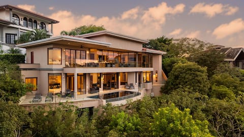 Hillside Haven | Panoramic Views & Infinity Pool