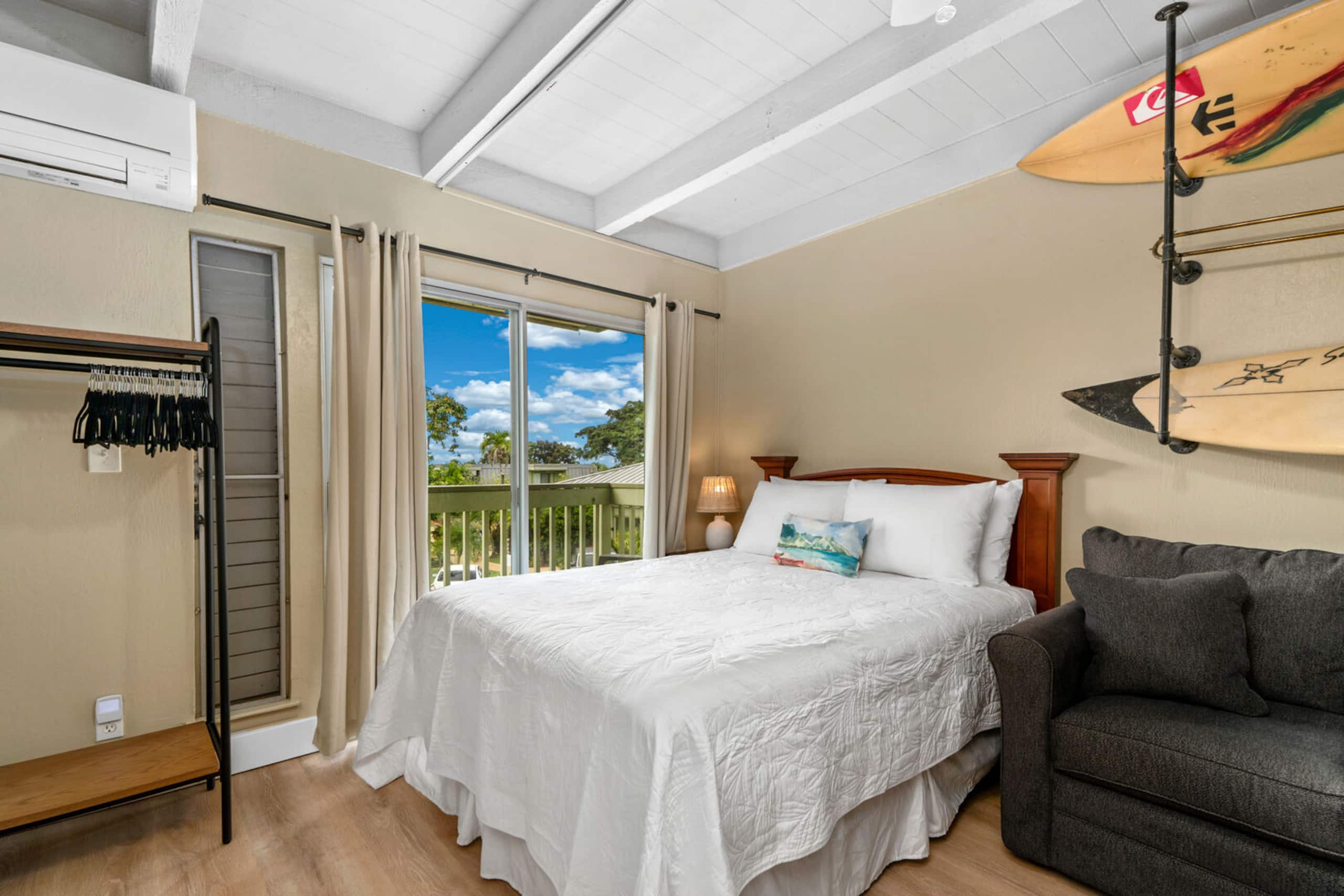 Relaxing Princeville Stay w Pool, AC & Comfort - Image 26