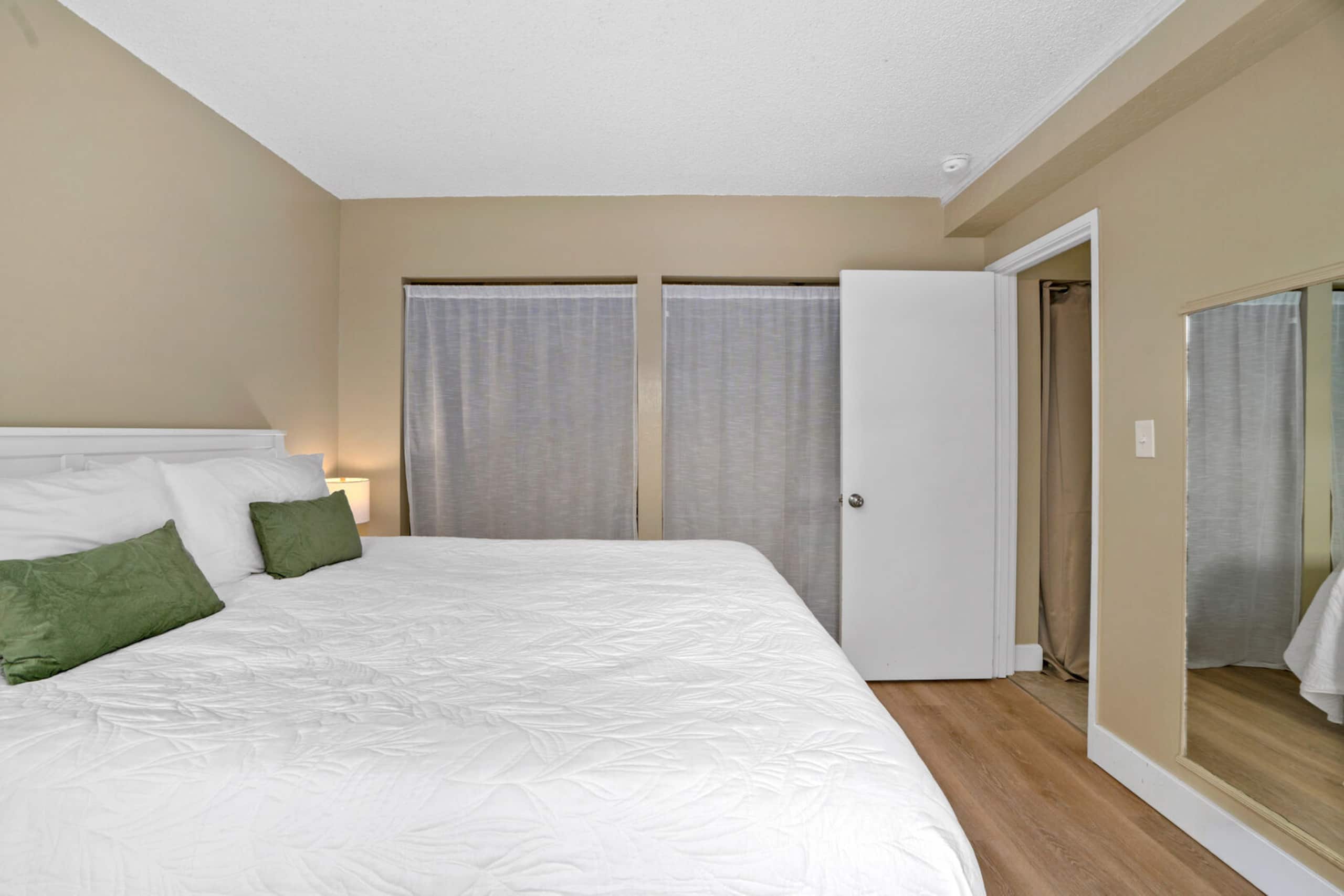 Relaxing Princeville Stay w Pool, AC & Comfort - Image 7