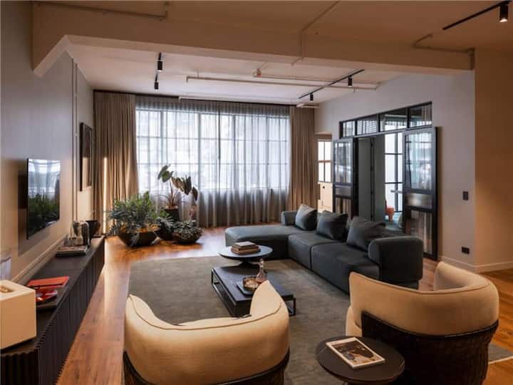 Discrete Luxury | 2 Bed 2 Bath | - Auckland