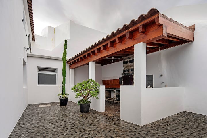 Windmill Beach House - Ribeira Grande