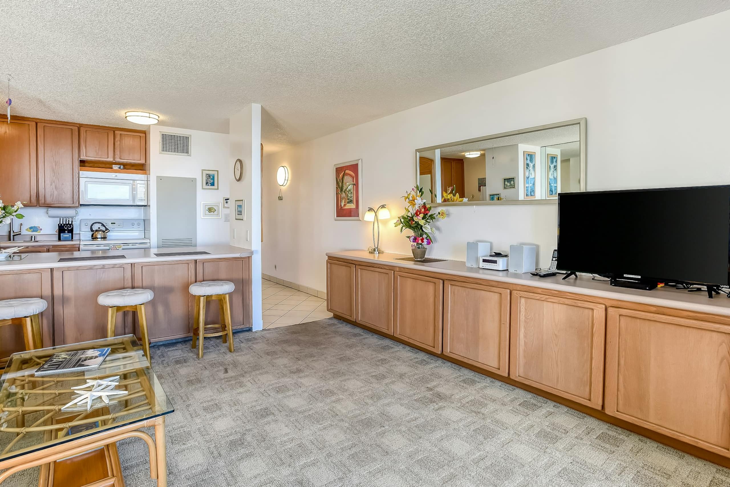 Condo in Kihei · ★5.0 · 1 bedroom · 2 beds · 1 private bath - Image 6