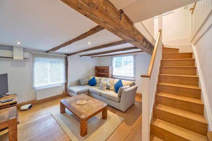 Charming 1 Bedroom Period Cottage In Sevenoaks - 세븐오크스
