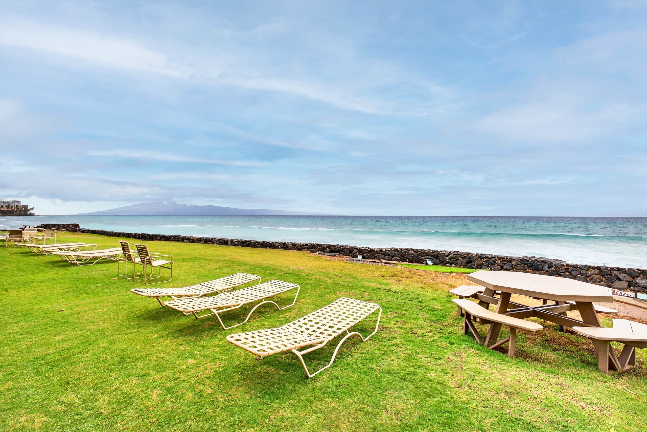 Private End Oceanfront Sanctuary - Image 36