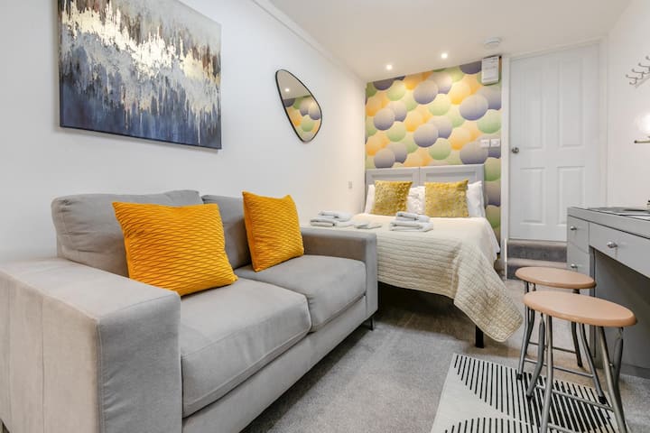 1 Bed In Penzance (Oc-u34132) - Penzance