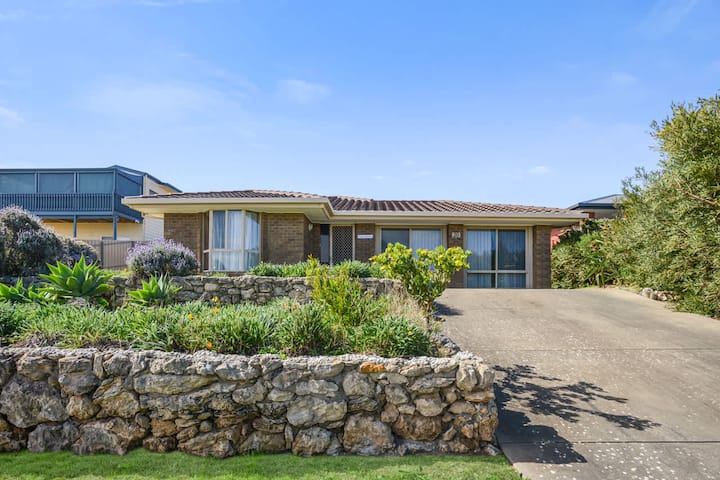 20 St Lukes Street, Port Elliot - Middleton