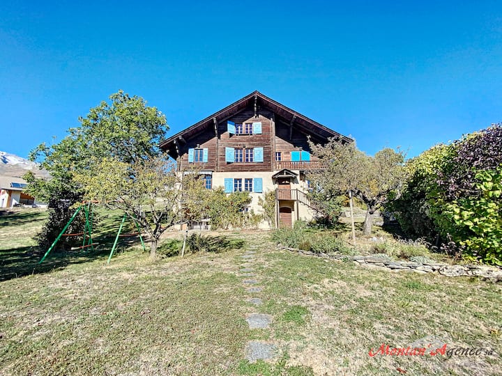 Chalet Sergnou - Crans-Montana
