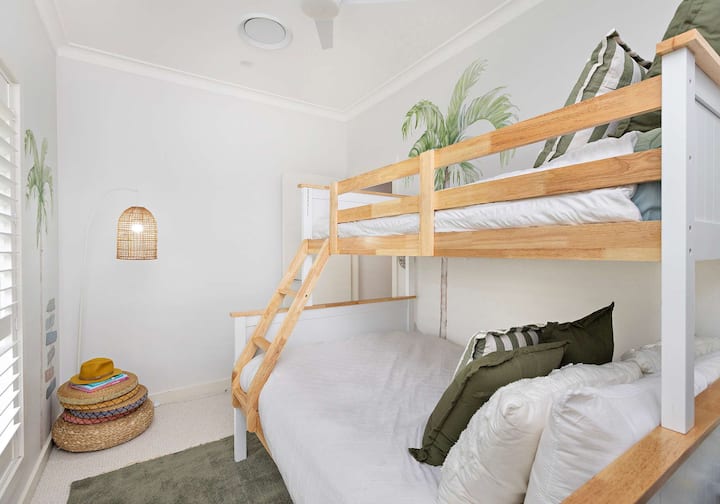 Coastal Nest | เตียง 3 ชั้น