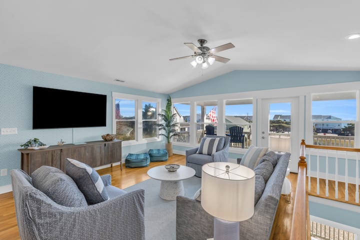 Endless Summer *World Class Ocean Views - Kure Beach, NC